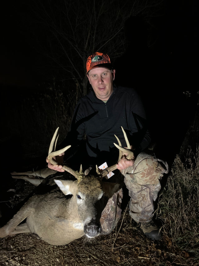 Public Land Hunting Whitetails - Pine Ridge Archery