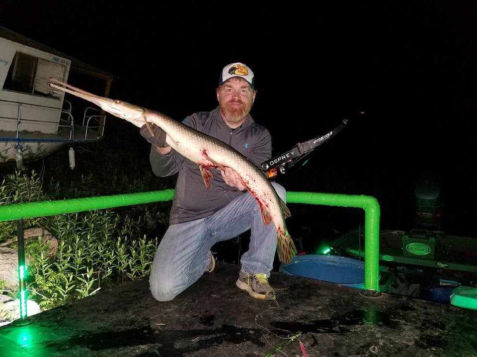 bowfishing stripper pole bow fishing Bear Archery Sucker Punch PRO RTF Package Right Hand shaped part that connects the bottle cap to the body of the Retriever and guides the bowfishing line into the bottle PSE Wave Bowfishing Compound Bow