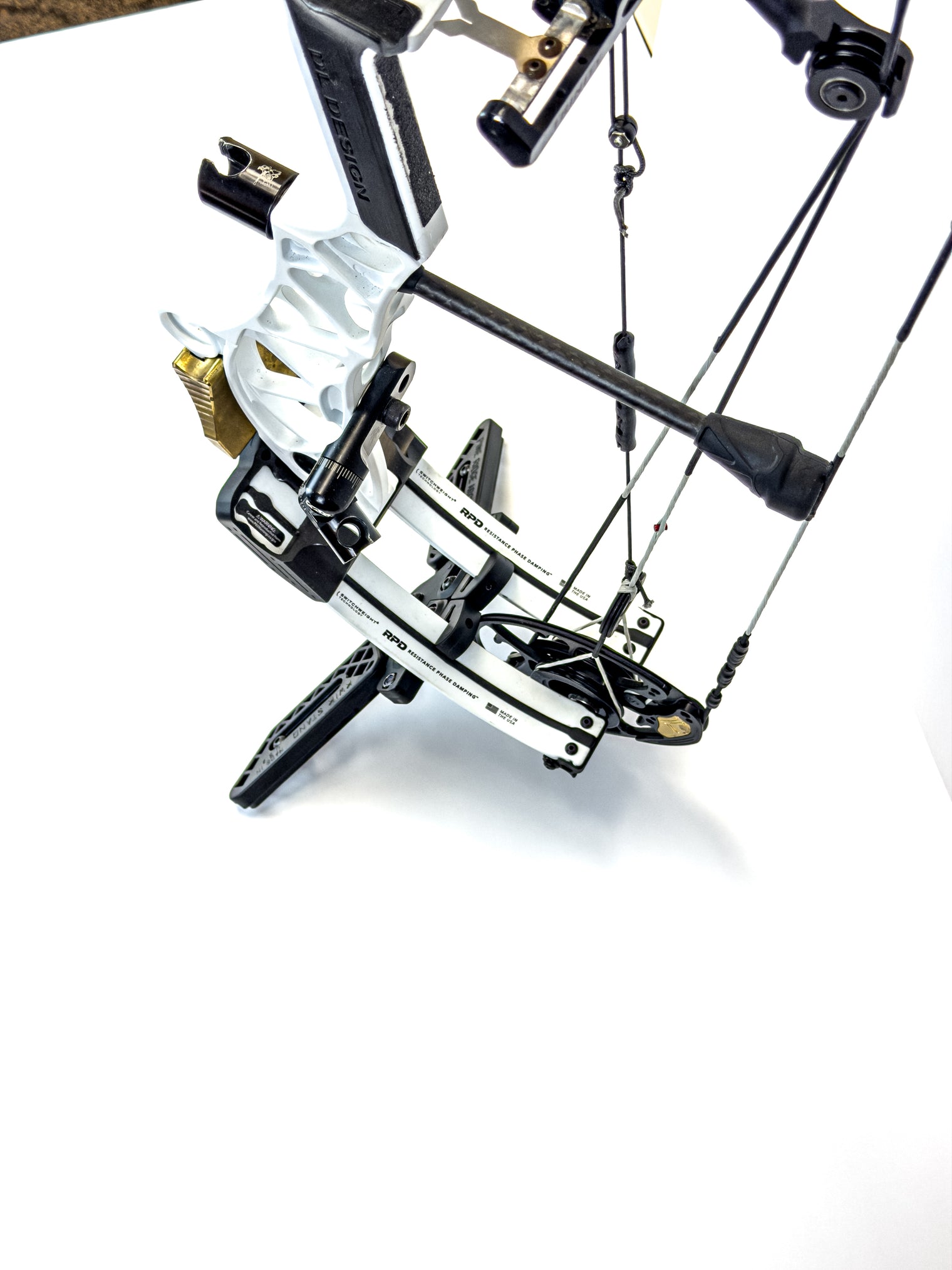 Pine Ridge Archery Kwik Stand In - Limb Bow Support – Universal Adjustable Stand for Wide - Limb Compound Bows - Pine Ridge Archery - 2564-BK